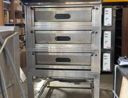 Forno elettrico per Pizza Usato Rinaldi 3 camere